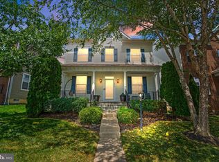 14212 Catbird Dr, Gainesville, VA 20155