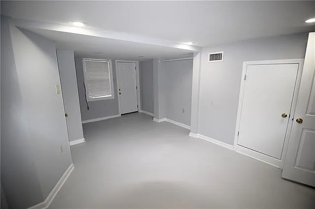 1124 N Johnson St — Photo 20