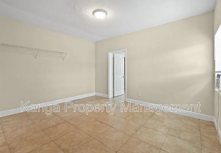 3721 Henry Ave #B — Photo 16