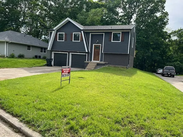 830 N Whitetail Cir, Mt Zion, IL 62549