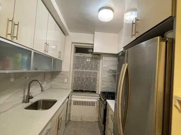 63-60 102nd Street image 10 of 34