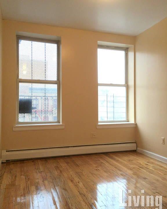 1st image of 2798 8th Ave APT 5A