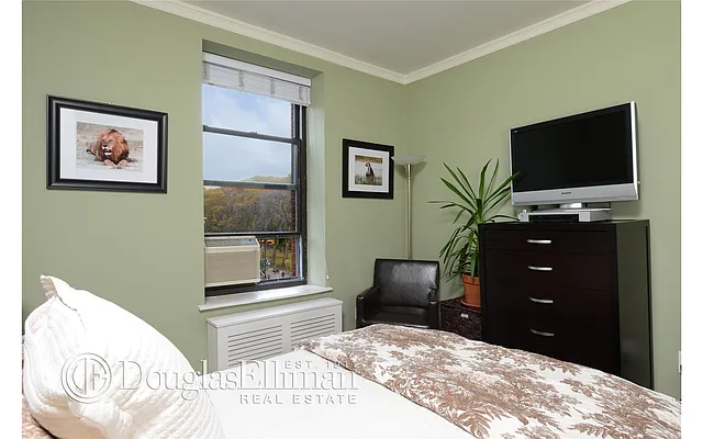 Sold by Douglas Elliman | media 3