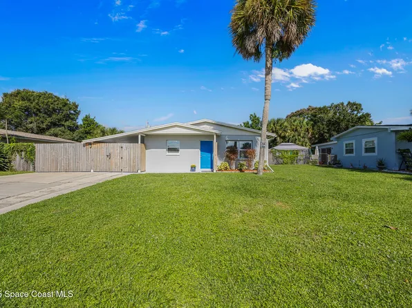 2244 Saint Dunston Ln, Melbourne, FL 32935