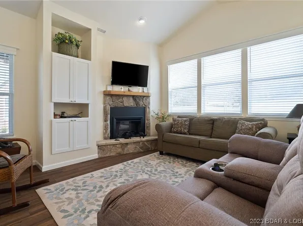 23 Cottage Park E Unit 14, Camdenton, MO 65020