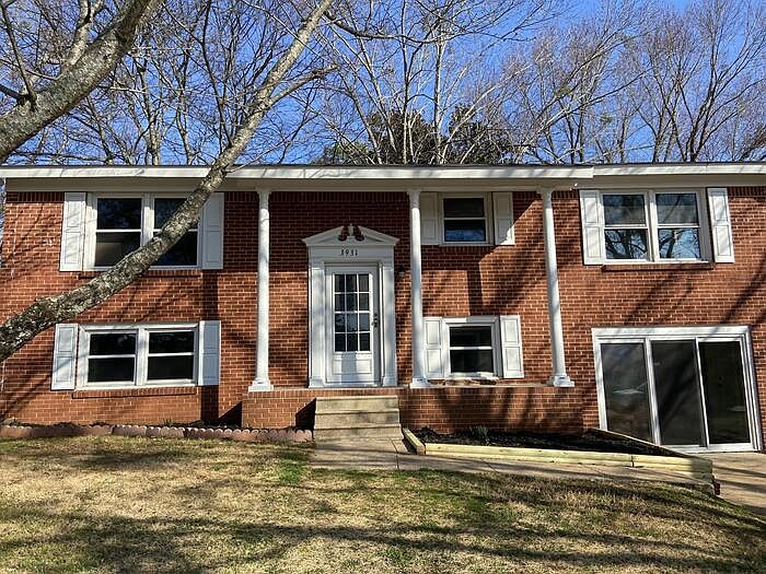 1st image of 3931 Ashland Dr SW