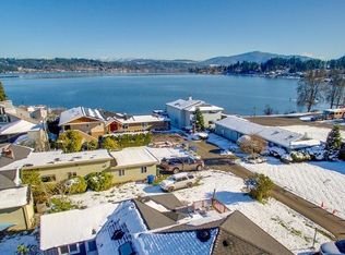 17120 SE 35th St, Bellevue, WA 98008