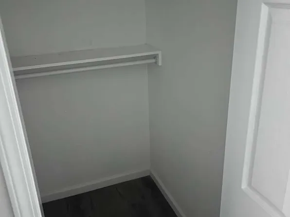 1211 E 71st St, Los Angeles, CA