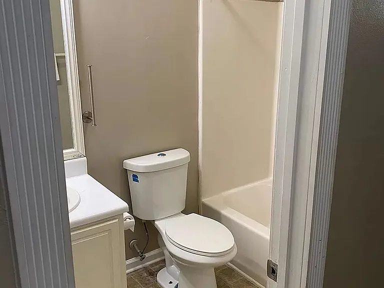 1658 Georgia Ave SW — Photo 34