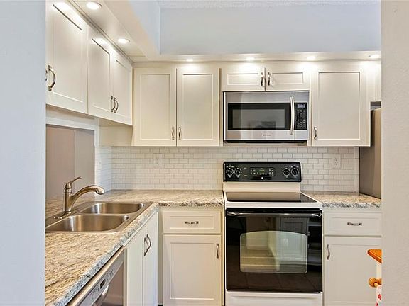 4th image of 6285 Bahia Del Mar Blvd APT 204