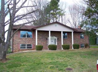 920 Crestview Dr, Talbott, TN 37877