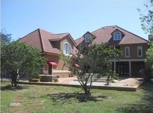 4184 Madura Rd, Gulf Breeze, FL 32563
