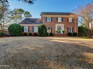 2106 S Churchill Dr, Wilmington, NC 28403