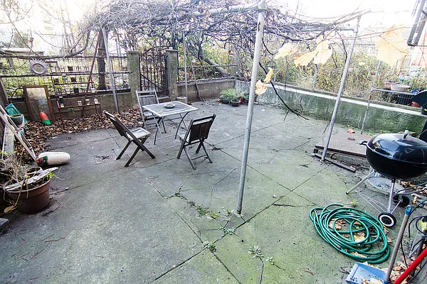 Rented by Coda Real Estate NYC | media 47