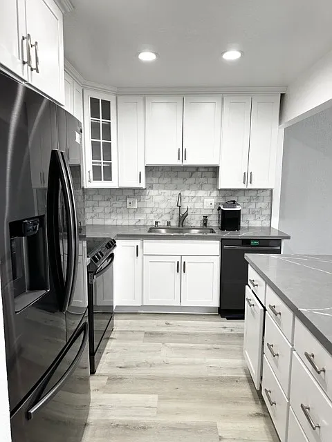 2 bed, 1160 sqft, $2,350 — Photo 3
