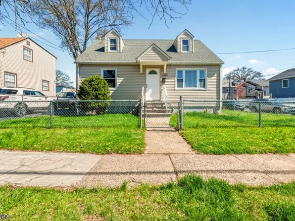 1302 Bower St, Linden City, NJ 07036