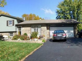 3508 82nd Ave N, Brooklyn Park, MN 55443