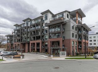 45505 Campus Dr #106, Chilliwack, BC V2R 6K8