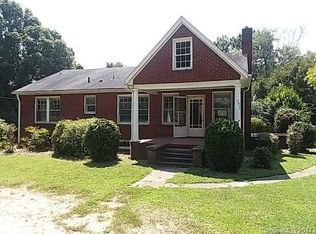 1827 Little Rock Rd, Charlotte, NC 28214