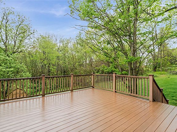 4th image of 1445 Dutch Ridge Rd