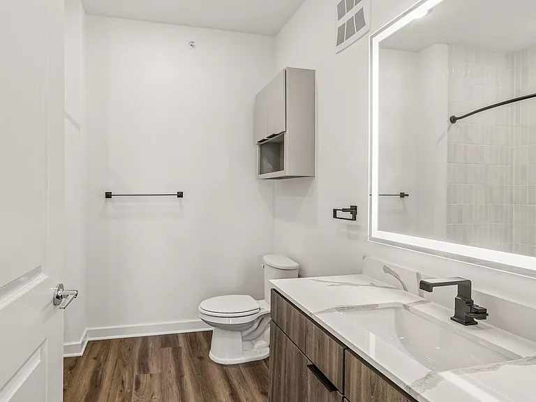 Velara Luxury Apartments — Photo 86