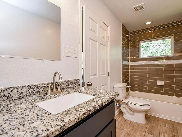 6747 England St #A — Photo 28