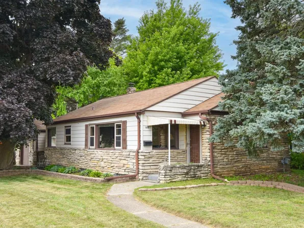 1016 Emerson AVENUE, South Milwaukee, WI 53172