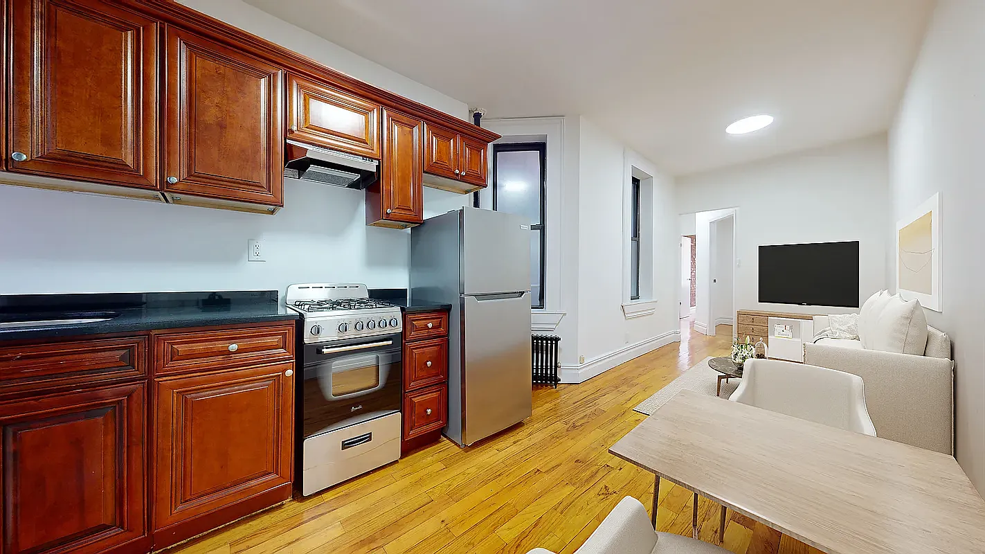 142 West 109th Street — Photo 1