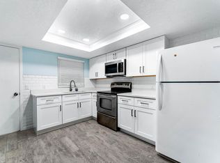 614 Madison Ct, Sarasota, FL 34236