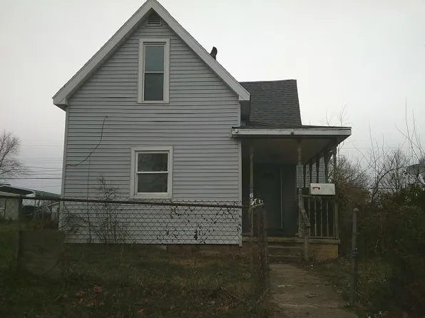 613 E Swayzee St, Marion, IN 46952