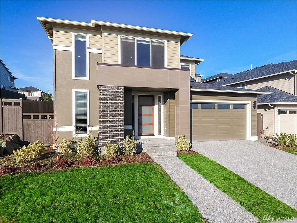 19769 136th Pl SE photo 1