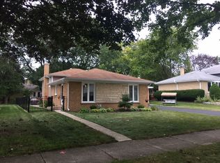 604 S Edward St, Mount Prospect, IL