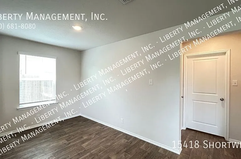 15418 Shortwing — Photo 12