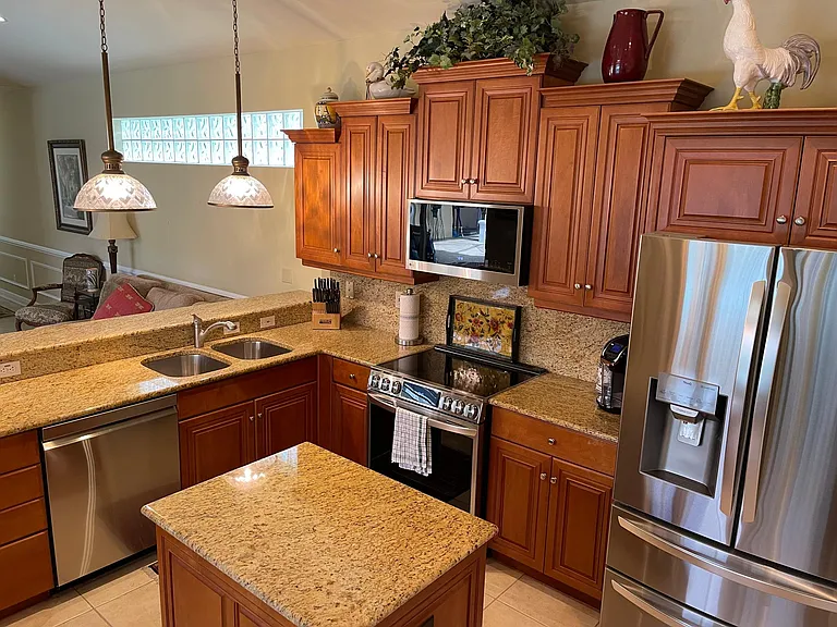 25043 Pinewater Cove Ln — Photo 8
