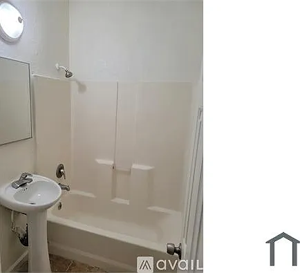 2 bed, 950 sqft, $2,250 — Photo 3