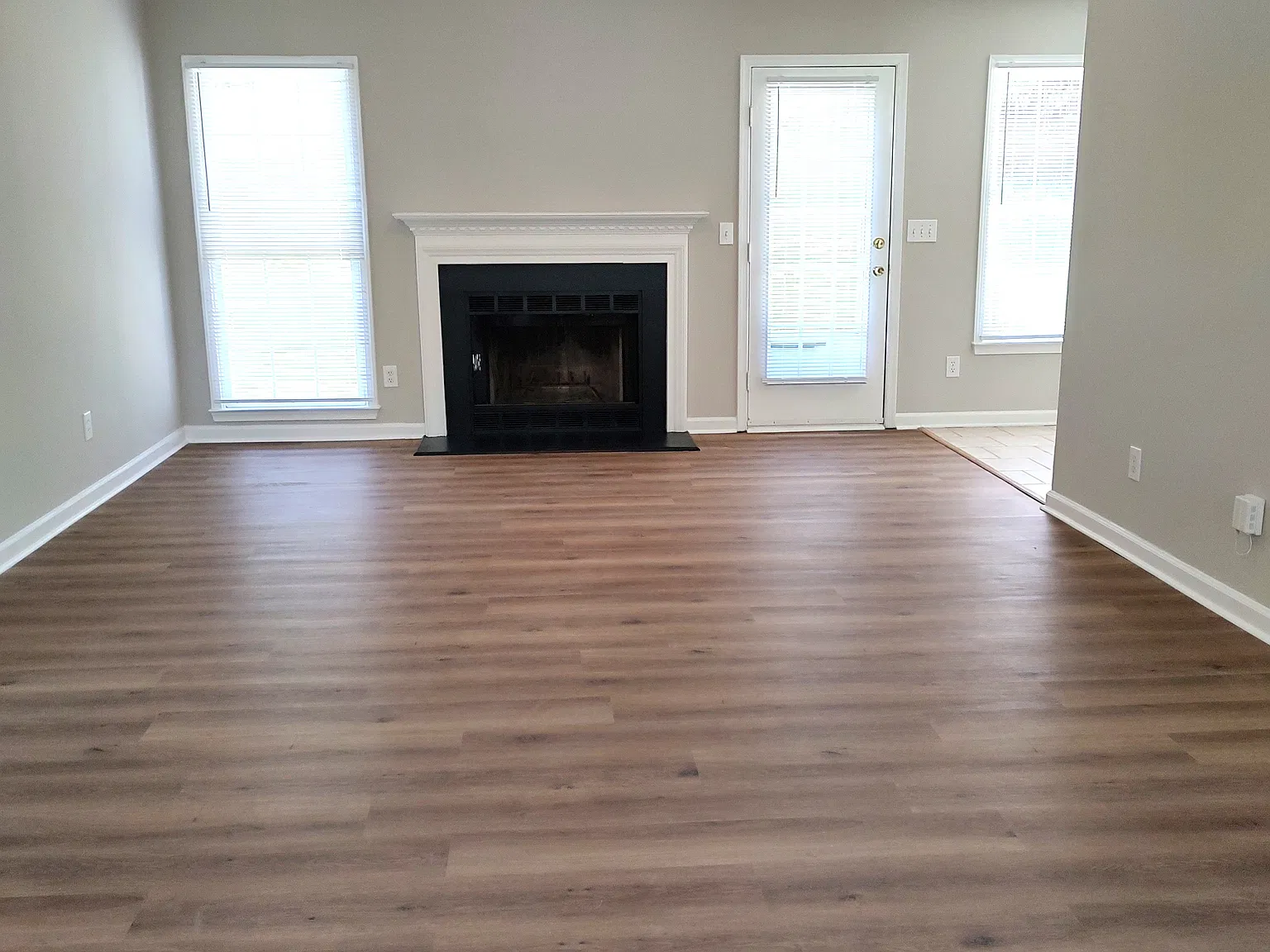 3 bed, 1550 sqft, $2,250 — Photo 3