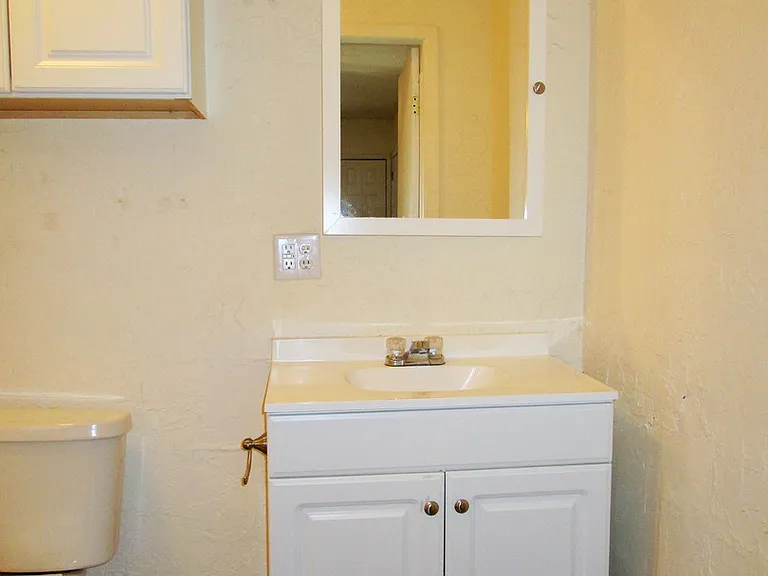116 1/2 N Caddo St — Photo 12