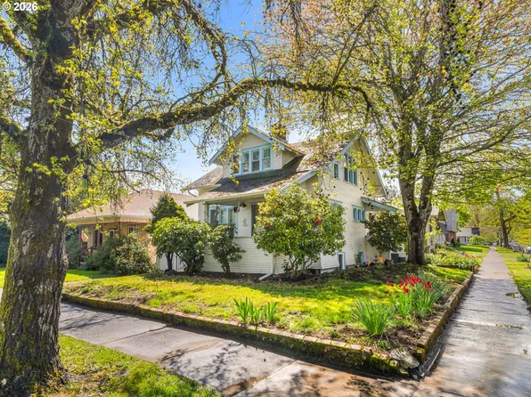 1262 NW Van Buren Ave, Corvallis, OR 97330