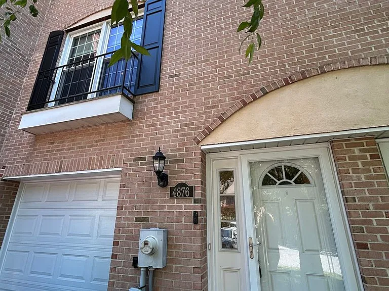 4876 Weatherhill Dr — Photo 6