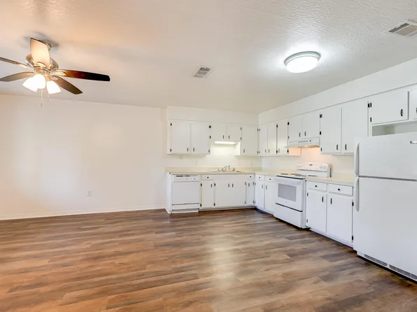 612 N 31st Ave, Hattiesburg, MS 39401