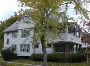 2260 Rexwood Rd, Cleveland Heights, OH 44118