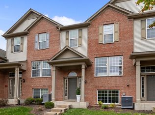 515 Conservatory Ln, Aurora, IL 60502