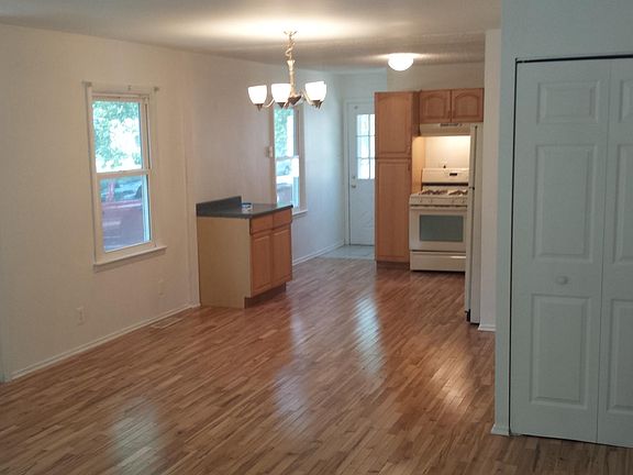 3rd image of 22167 Chappel Ave