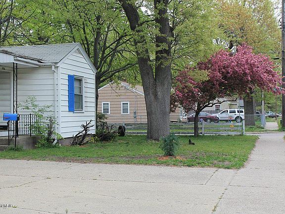 5th image of 396 W Norton Ave