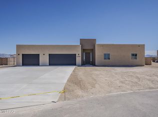 1216 N Range Rider Pl, Vail, AZ 85641