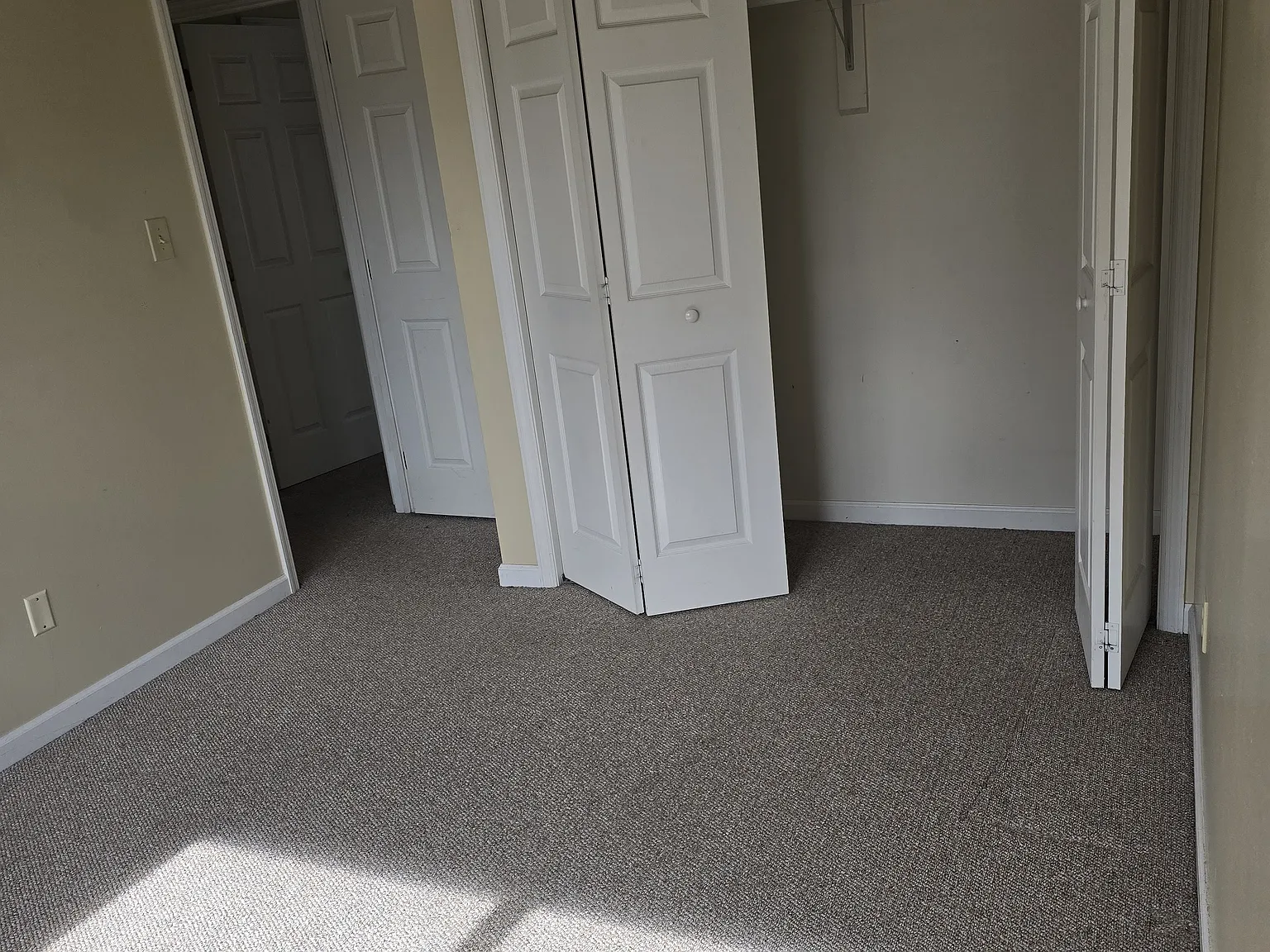 2 bed, 825 sqft, $1,275 — Photo 4