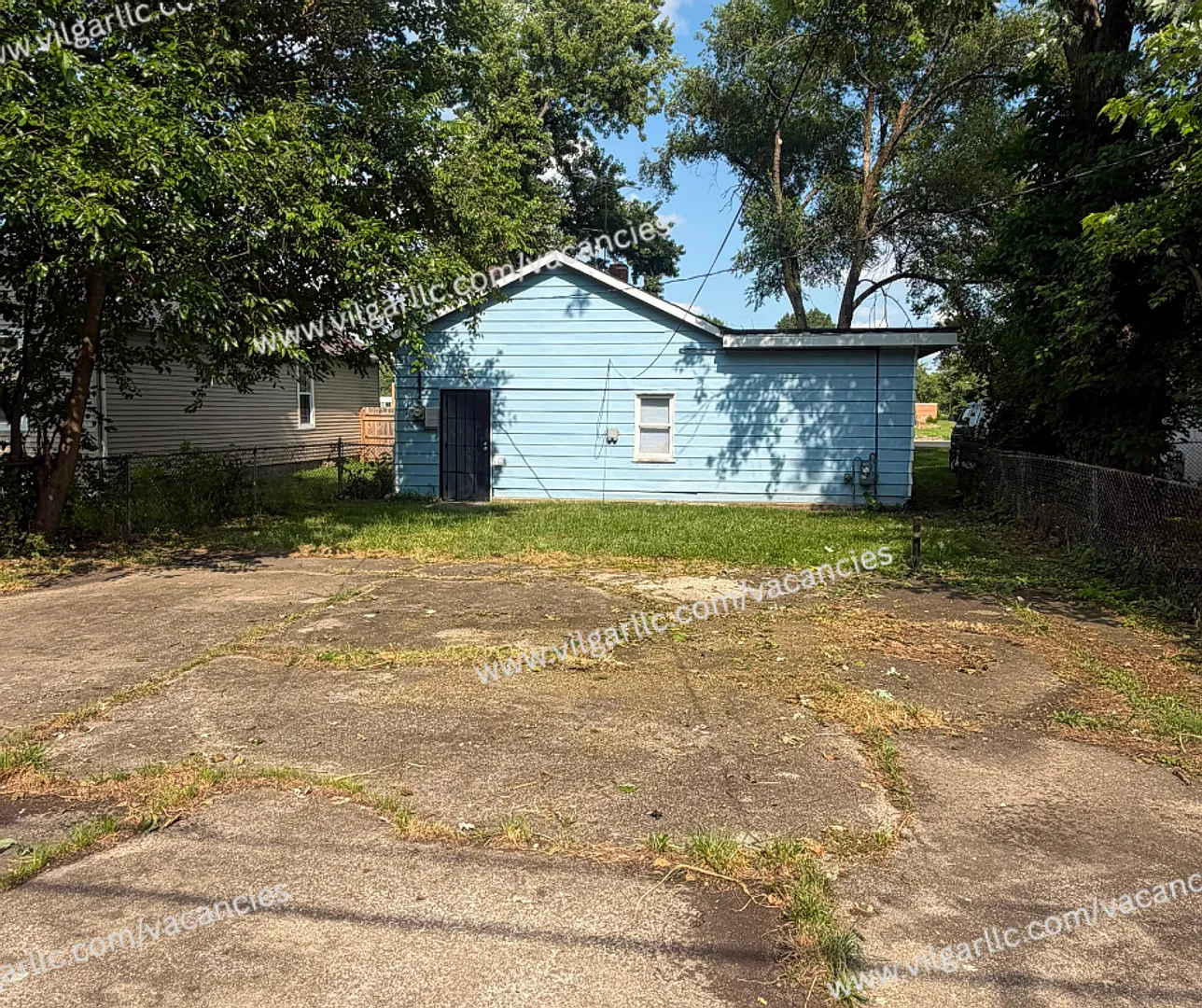 Very spacious 2 Bedroom 1 Bathroom home. — Photo 2