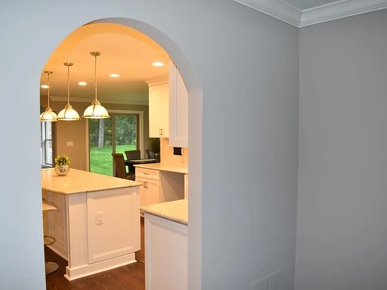 1592 Lone Pine Rd — Photo 30