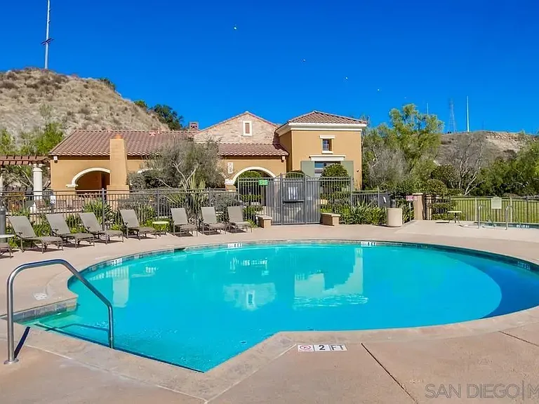 9240 Piantino Way — Photo 43