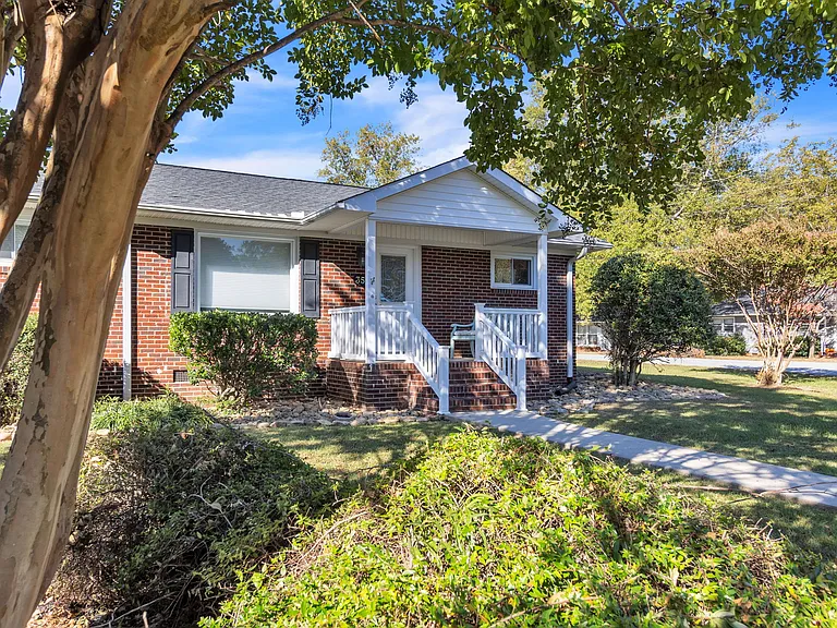 35 N Garden Cir — Photo 33